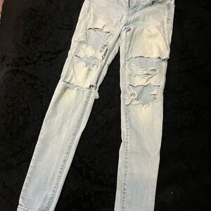 American Eagle Outfitters Light Blue Distressed Skinny Jeans